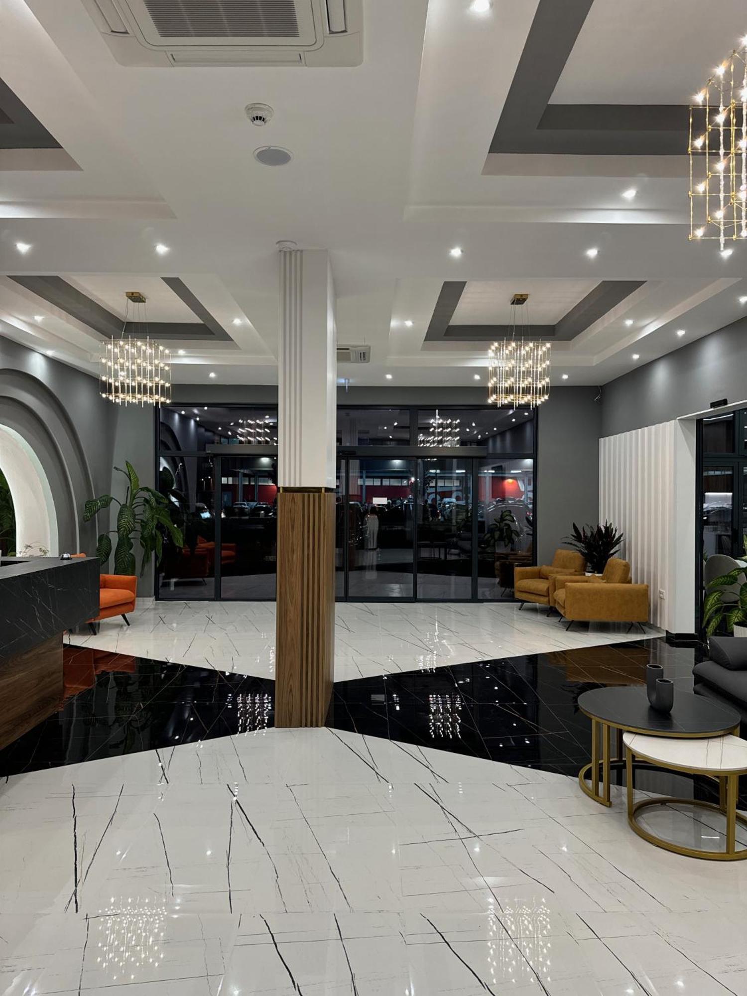 Hotel Maraj أولتْسي المظهر الخارجي الصورة